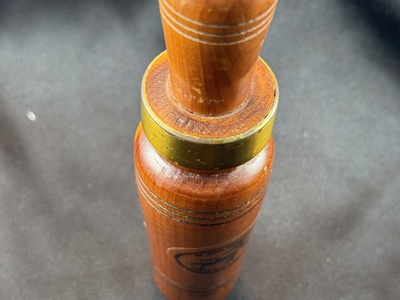Read more about Chick Major/Don Cahill - Dixie Mallard banded wood call