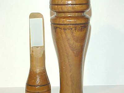 Fred Korando (1925-2010) Cambell Hill, IL. - Walnut Duck Call