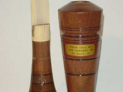 Joe Jaroski (1925-2011) DuQuoin, IL - Walnut Duck Call