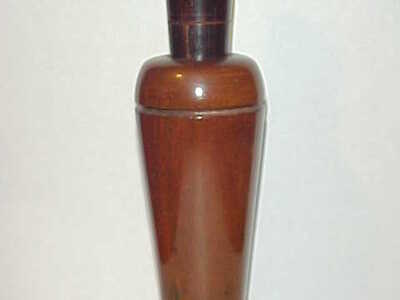 Larry Hickerson (1935-2006) Nashville, TN. Walnut Duck Call